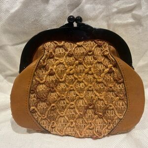 *3 for $20*  Handwoven Mini-Bag/Coin Purse, Retro 70s, Brown Lucite Kiss Lock.